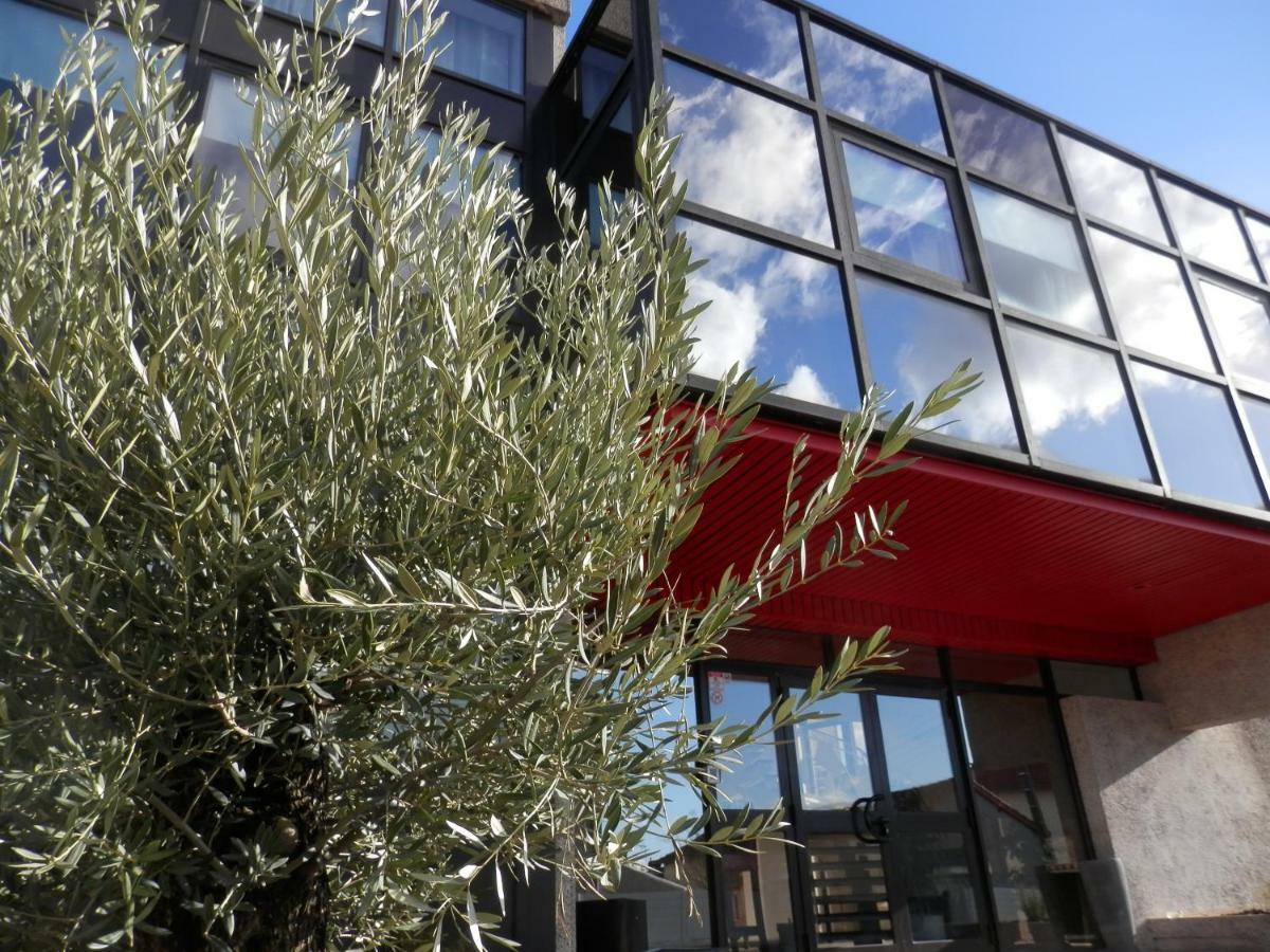 Appart-hotel Chanzy / Aparthotel *