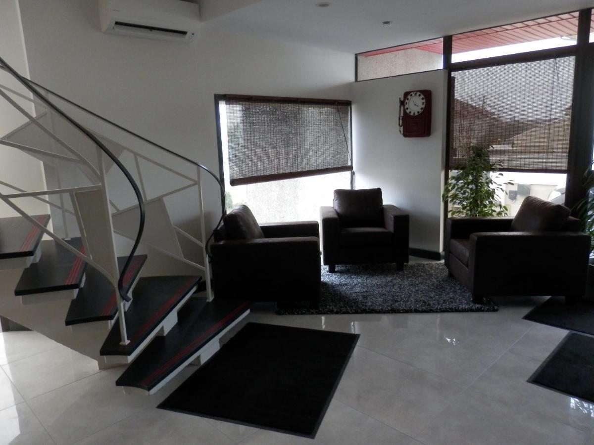 Appart-hotel Chanzy / *
